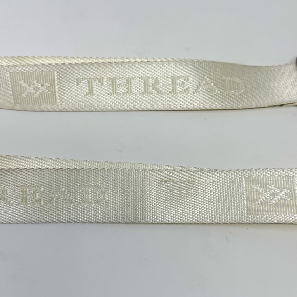 Thread Crossbody Shoulder Wallet Bag Fanny Pack Adjustable & Removable Strap - Picture 5 of 9